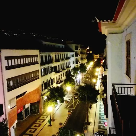 2 Bedrooms With View Balcony And Wifi At Funchal 6 Km Away From The *